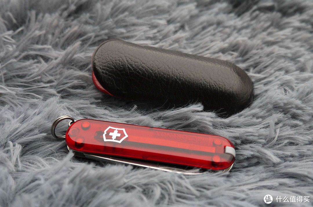 #本站首晒# 精致小巧，是为典范 — Victorinox 维氏军刀 典范 0.6223.T 透明红