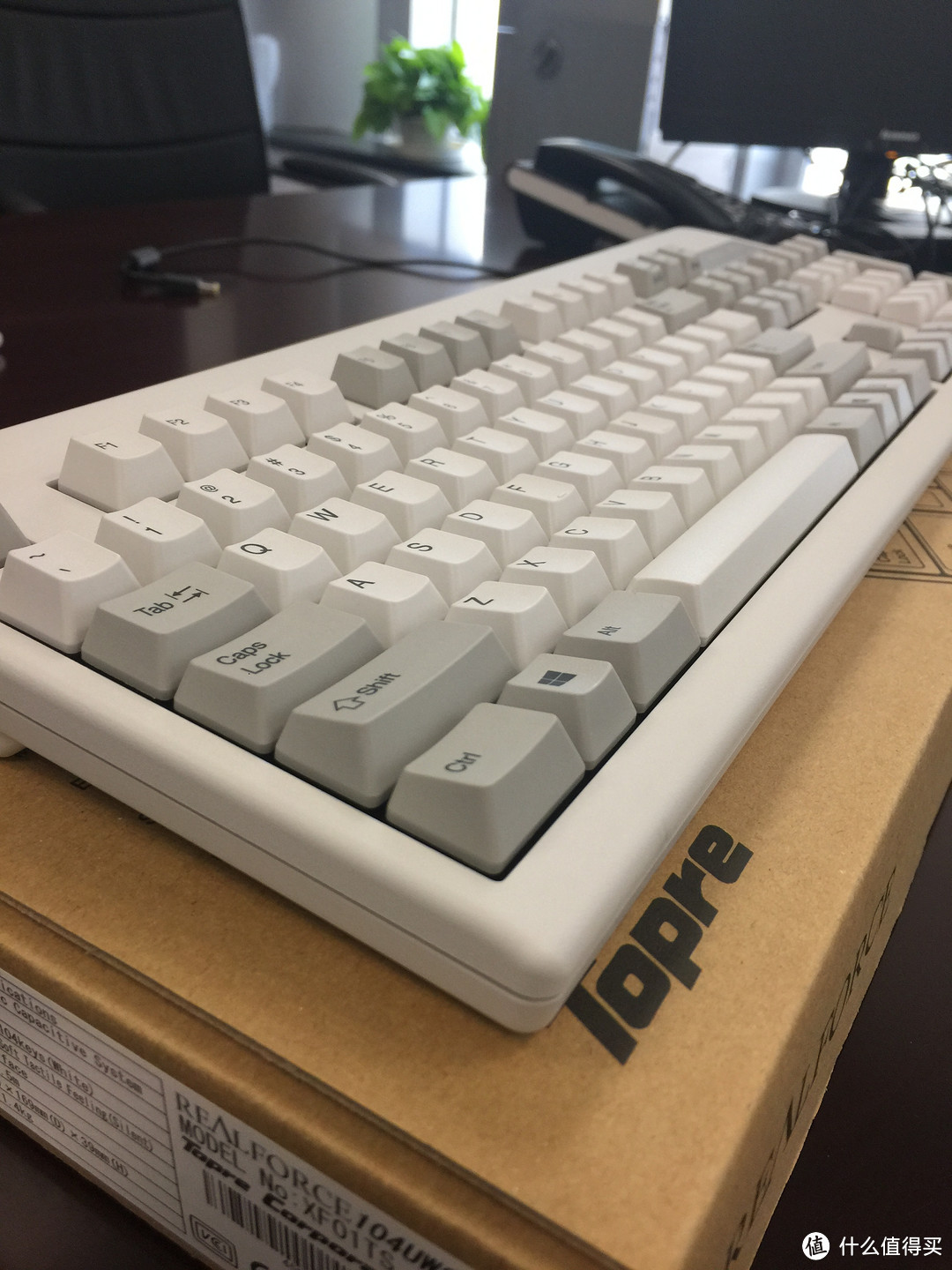 #本站首晒# RealForce 新键皇 104US分区 压力静音版 键盘 开箱