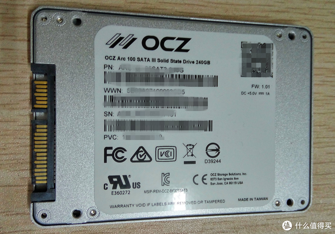 OCZ 饥饿鲨 Arc 100固态硬盘 + databus 存储巴士 硬盘盒