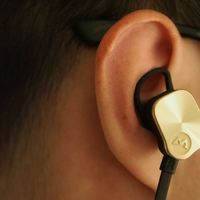 Mpow Wolverine 蓝牙运动耳机使用体验(舒适度|线控|续航|便携|音质)