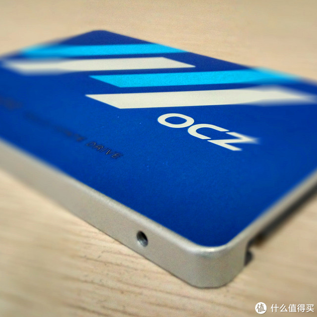 OCZ 饥饿鲨 Arc 100固态硬盘 + databus 存储巴士 硬盘盒