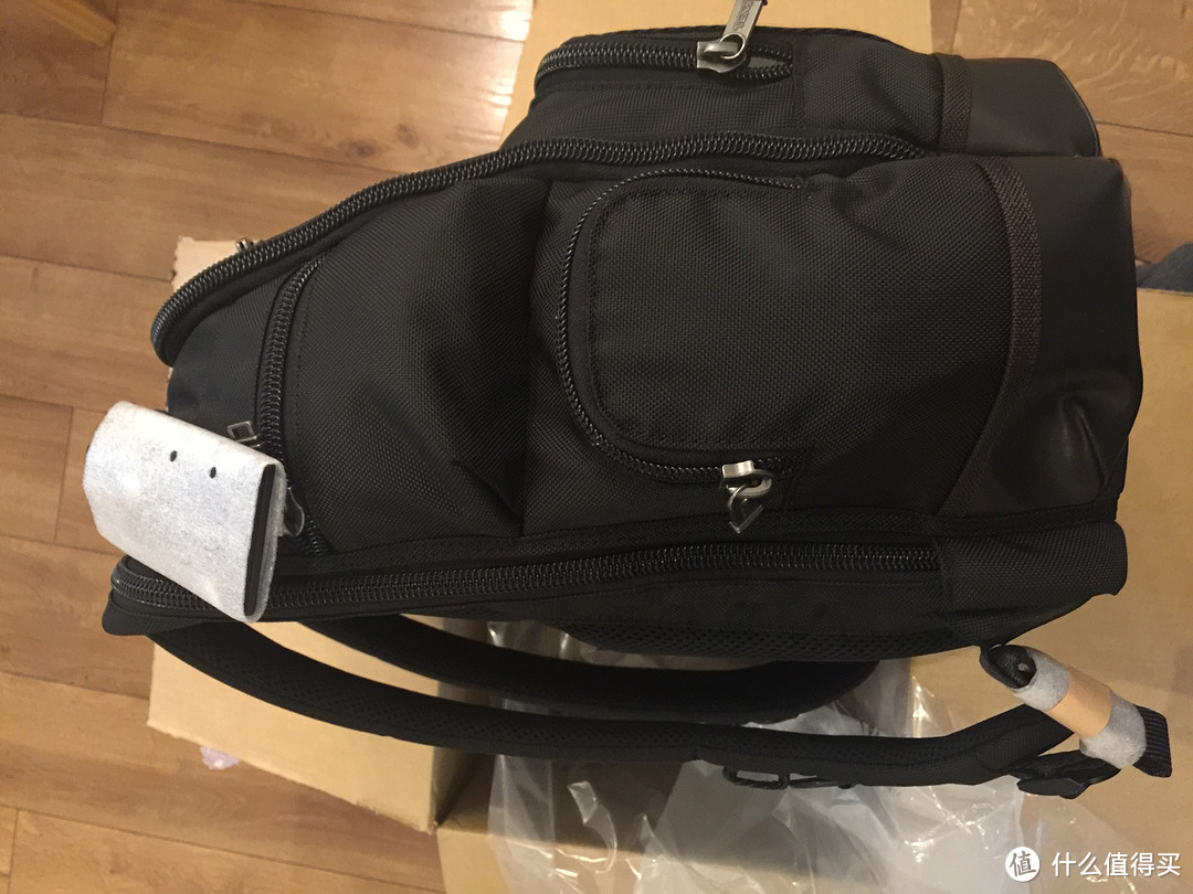 商务双肩包：Tumi 塔米 Alpha Bravo 222382