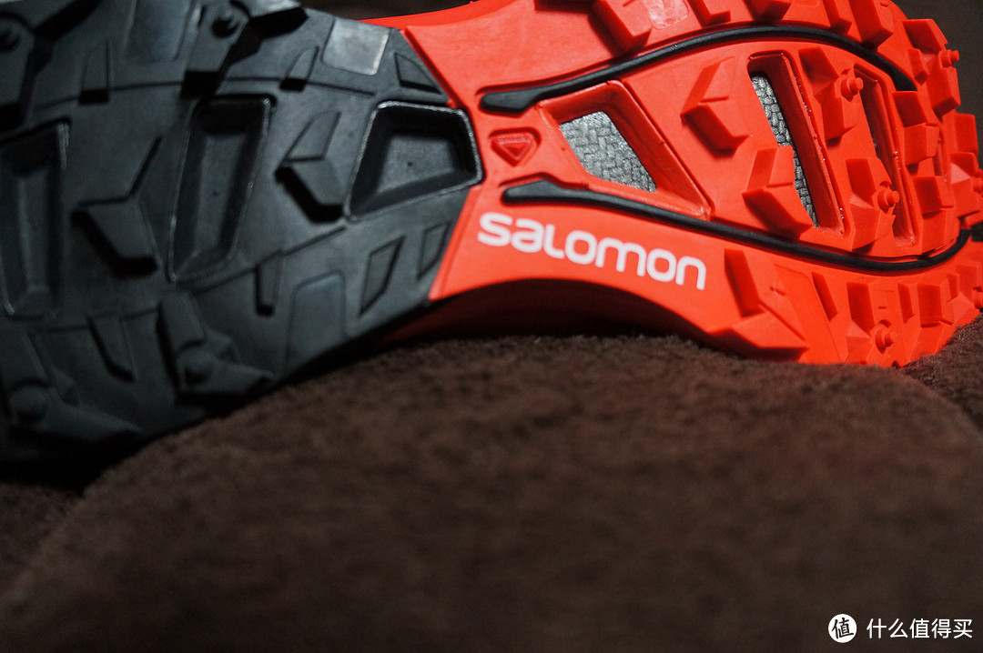 #本站首晒# 越野越自由：SALOMON 萨洛蒙 S-Lab Sense3 Ultra SG