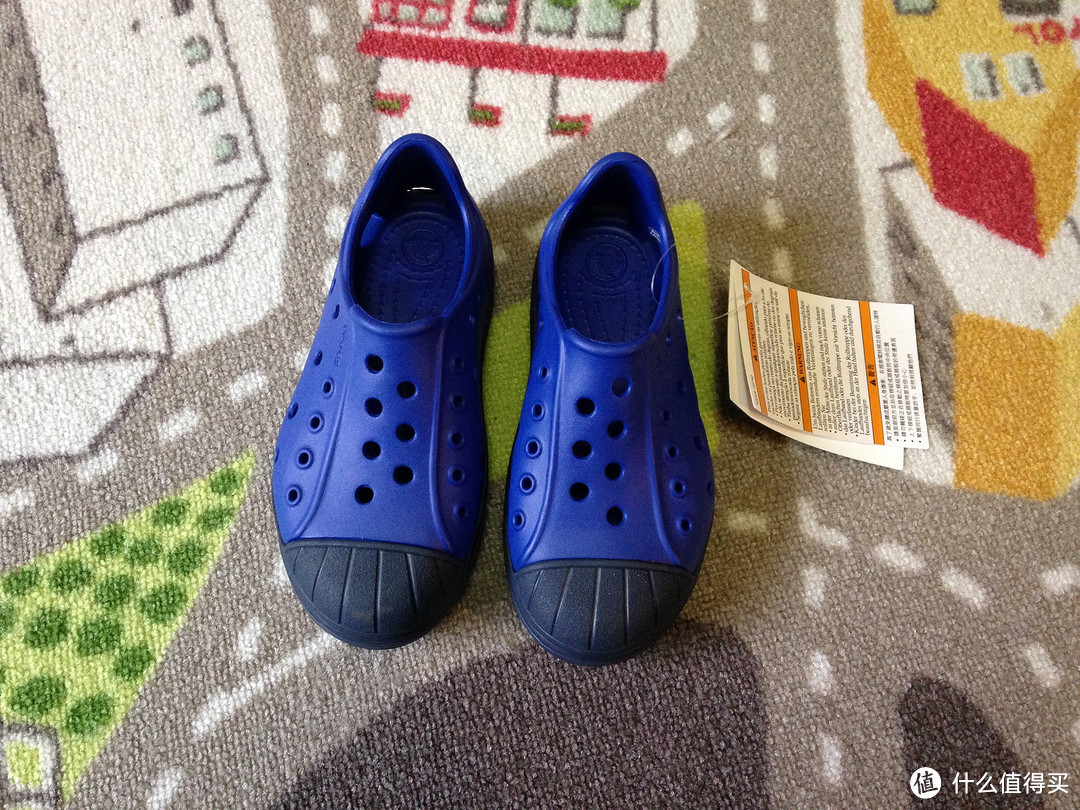 crocs bump it 贝壳头洞洞鞋