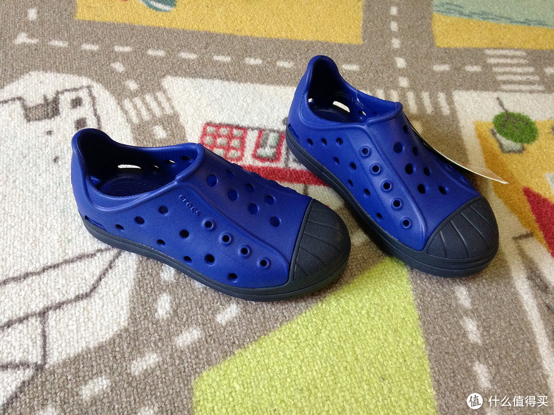 crocs bump it 贝壳头洞洞鞋