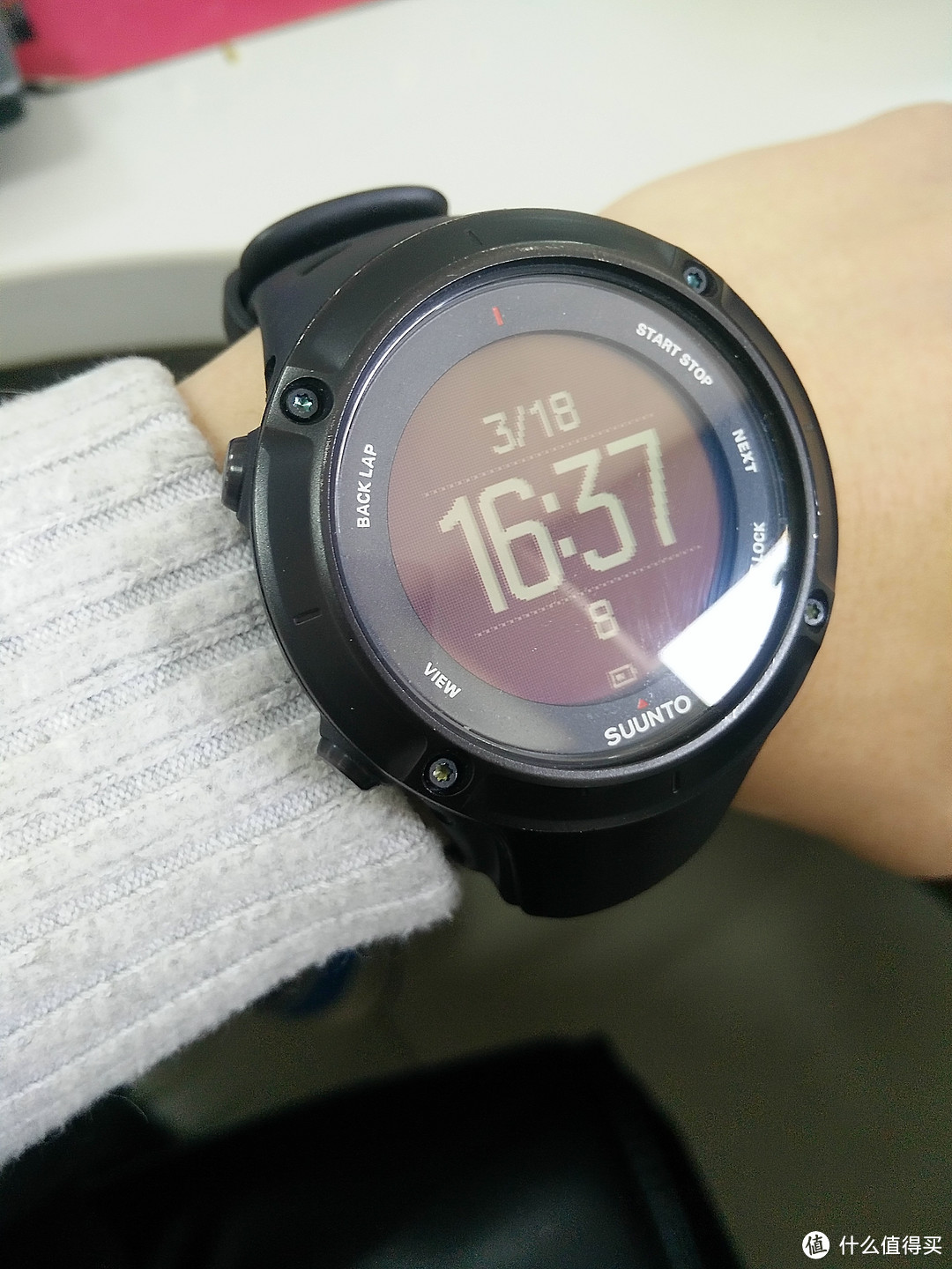 SUUNTO Ambit3 Peak 酷黑心率表 起雾处理 本站首拆