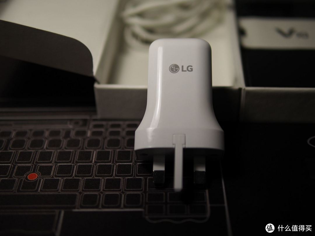 #首晒# V or G，谁才是LG的真旗舰？LG V10 双屏手机 开箱