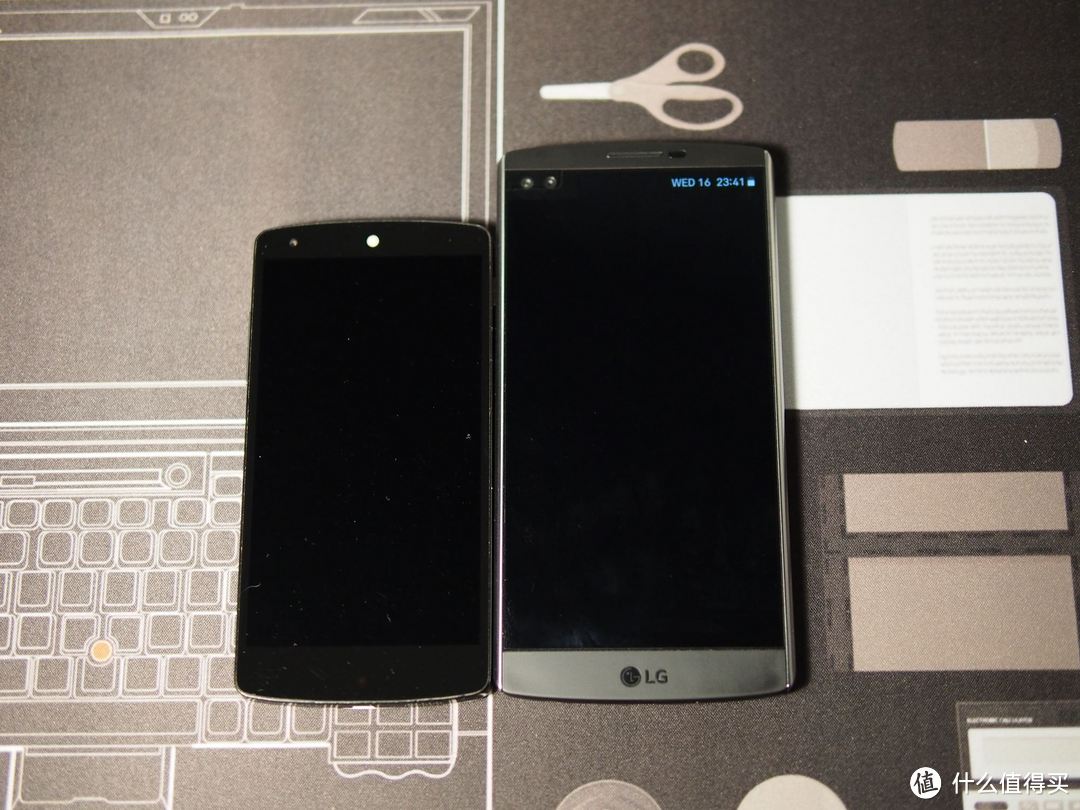 #首晒# V or G，谁才是LG的真旗舰？LG V10 双屏手机 开箱