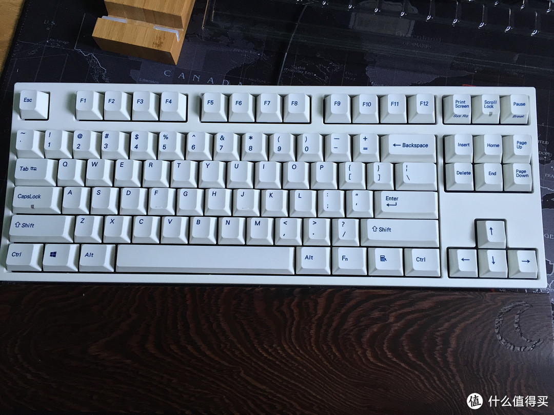 Leopold FC750R 白色红轴 机械键盘