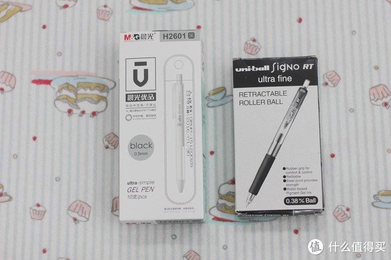 最好的平价水笔对决：三菱 UMN-138 VS 晨光Ultra-simple