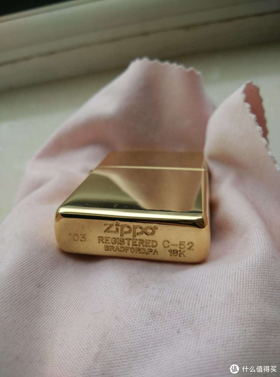 #品牌故事#记忆中的你，还是那样美艳摄人——zippo