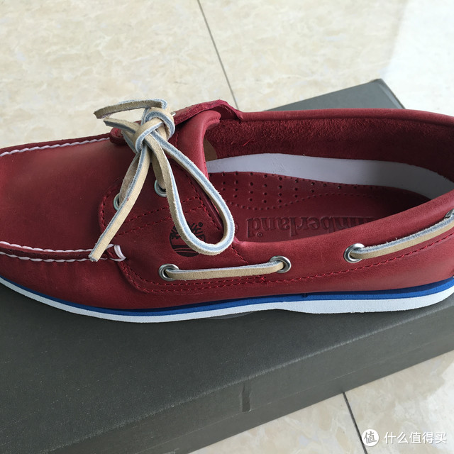 Timberland 船鞋惹眼配色 开箱