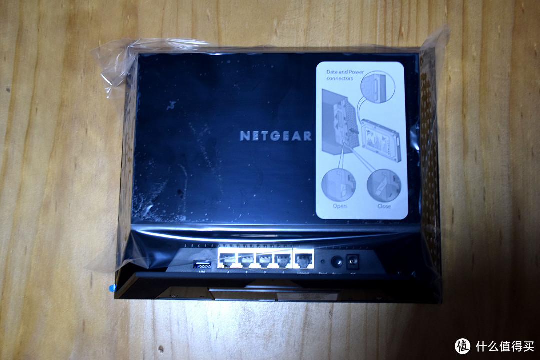 All in One 一切都是幻象——netgear 网件WNDR4700简单开箱