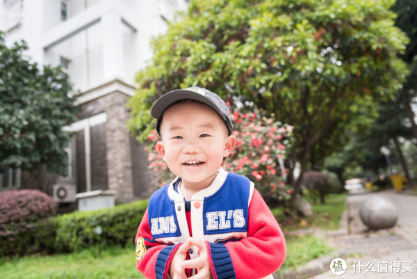 开箱试拍:Nikon 尼康 D3300 数码单反套机