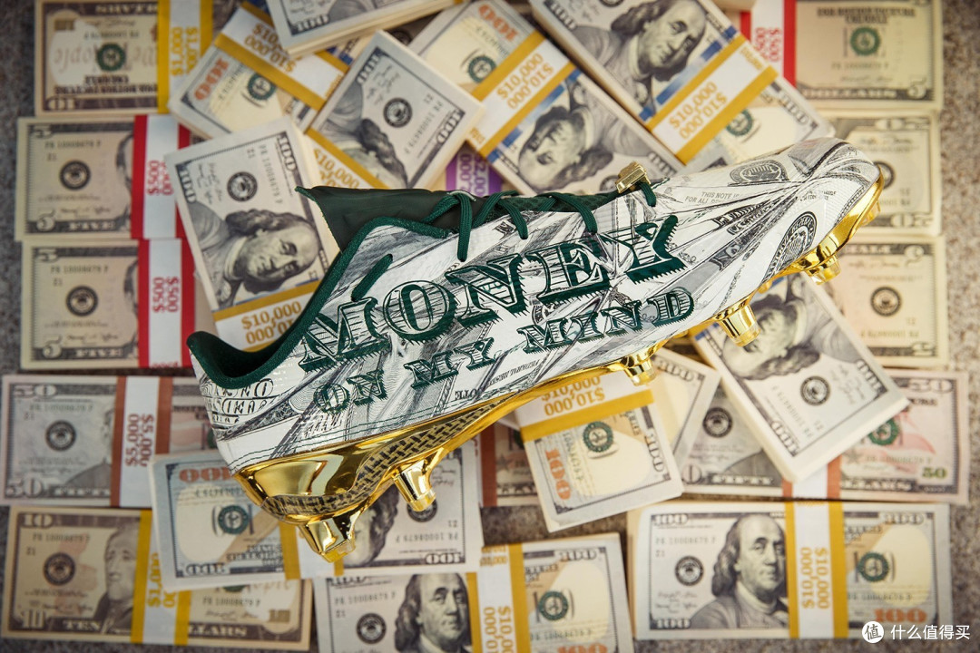 以 “Money” 为主题:adidas 阿迪达斯 联合 Snoop Dogg 推出 限量足球鞋