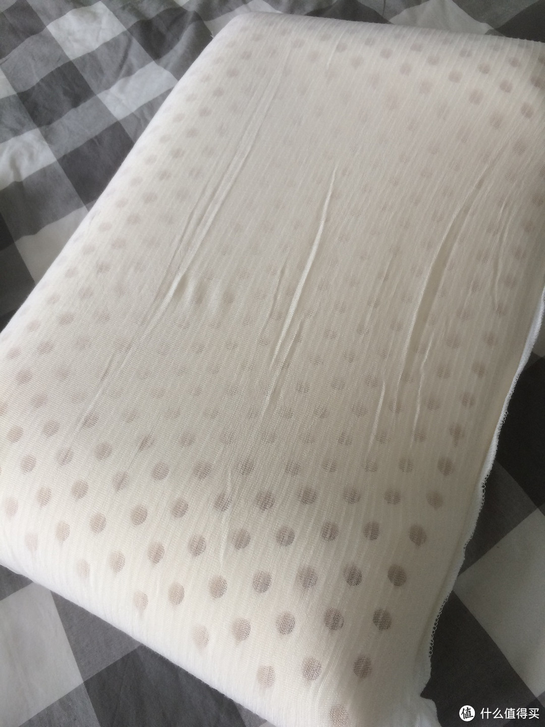 DOM 西班牙乳胶枕 pillow 202 晒单