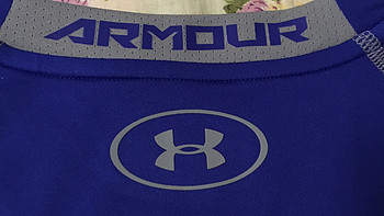 英亚直邮入手 Under Armour 短袖速干紧身T恤