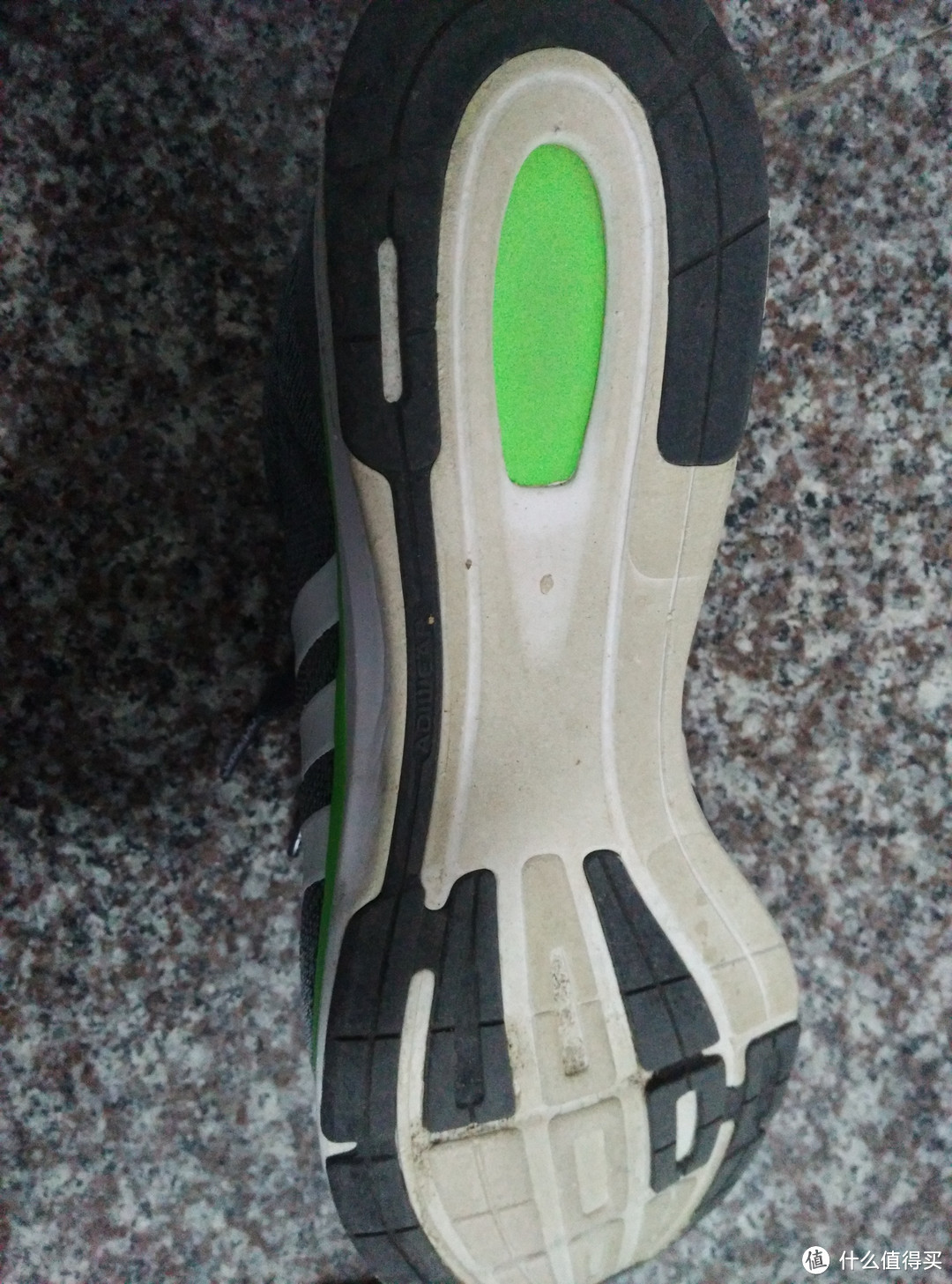处女晒---一个字“轻”：Adidas 阿迪达斯 dizero男款运动鞋测评