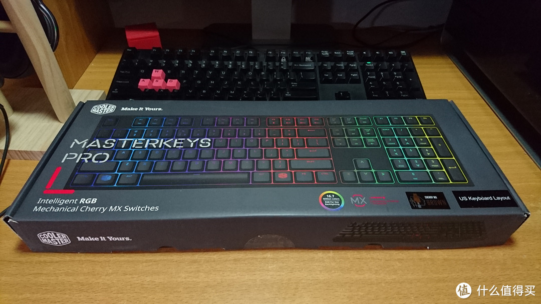 酷冷至尊 MasterKeys PRO L 茶轴