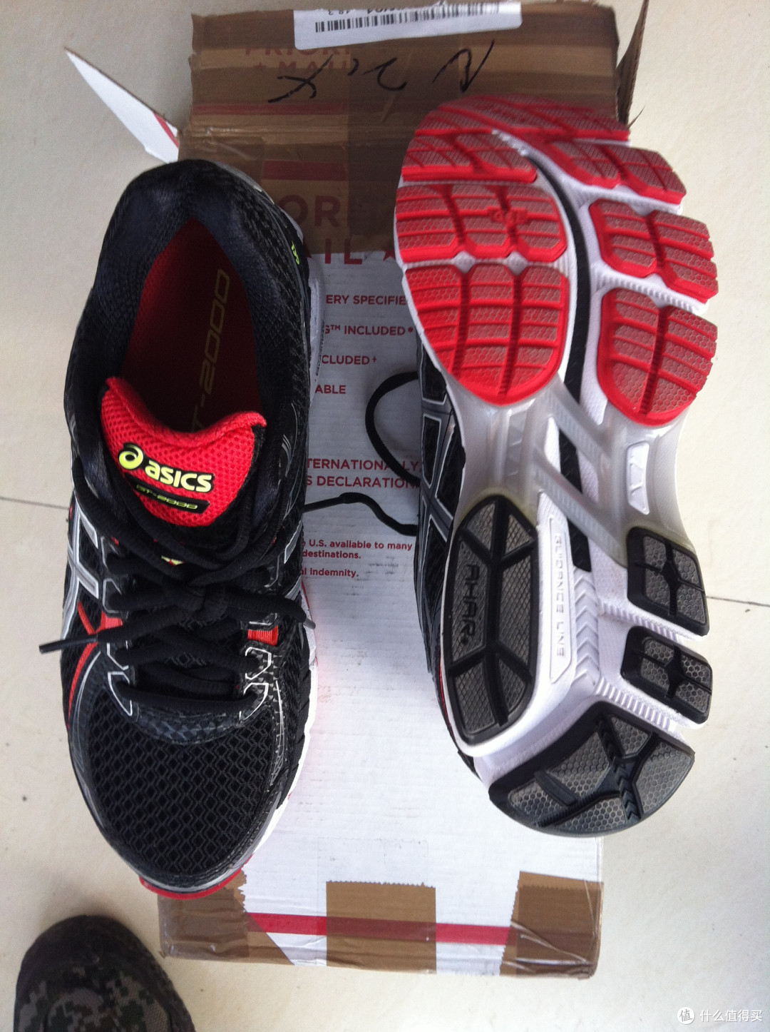 跑步途中的划时代海淘—迟到一年的ASICS 亚瑟士 GT2000评测