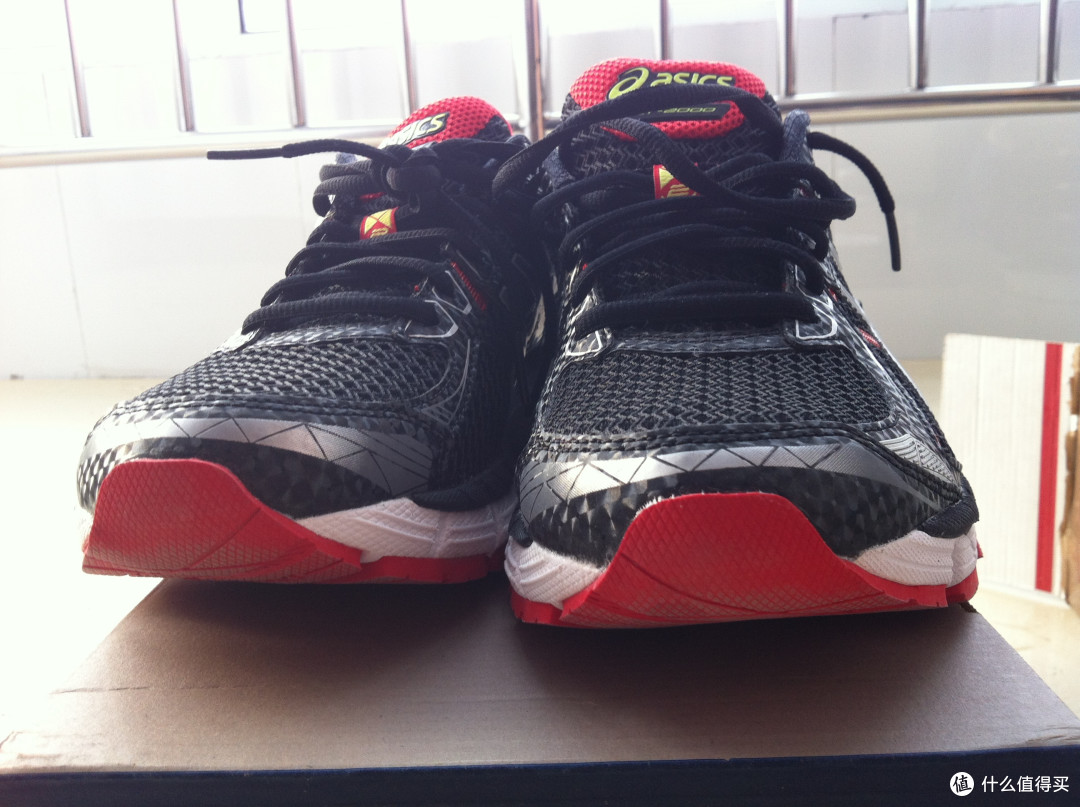 跑步途中的划时代海淘—迟到一年的ASICS 亚瑟士 GT2000评测