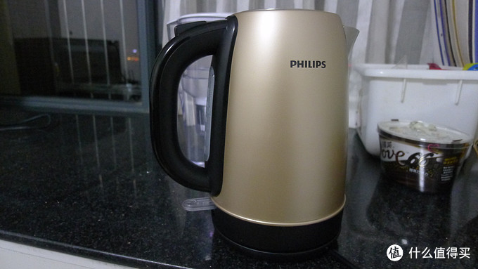 高颜值热水壶晒单——PHILIPS 飞利浦 304不锈钢1.7升电水壶HD9330/50（土豪金版）