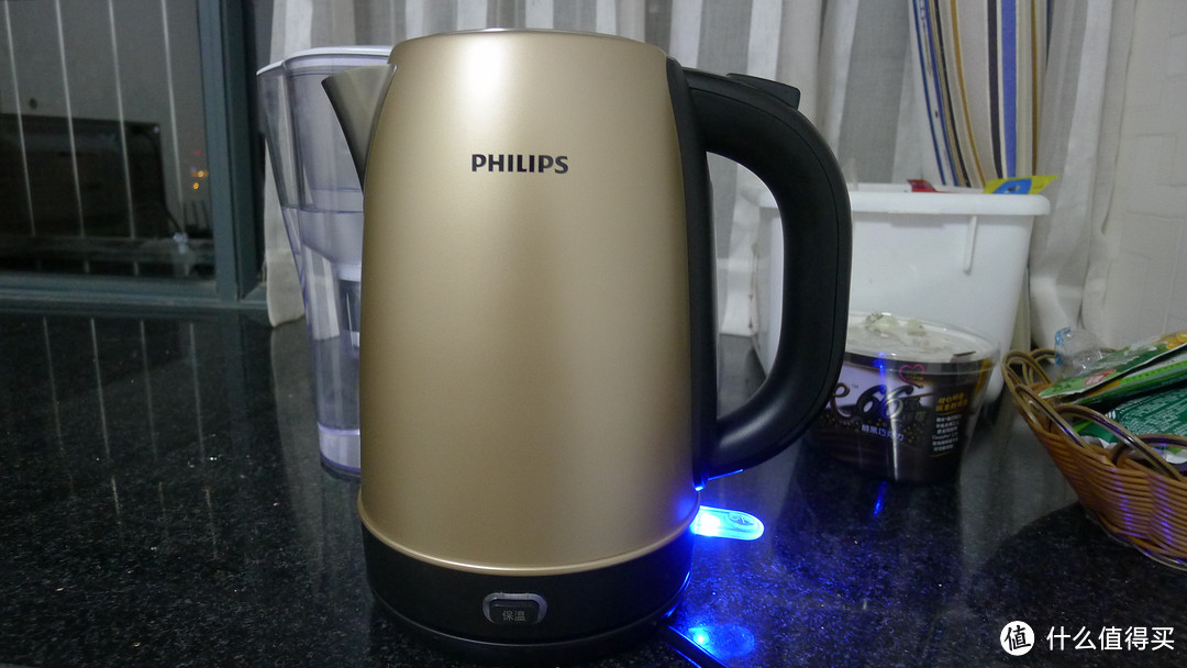 高颜值热水壶晒单——PHILIPS 飞利浦 304不锈钢1.7升电水壶HD9330/50（土豪金版）