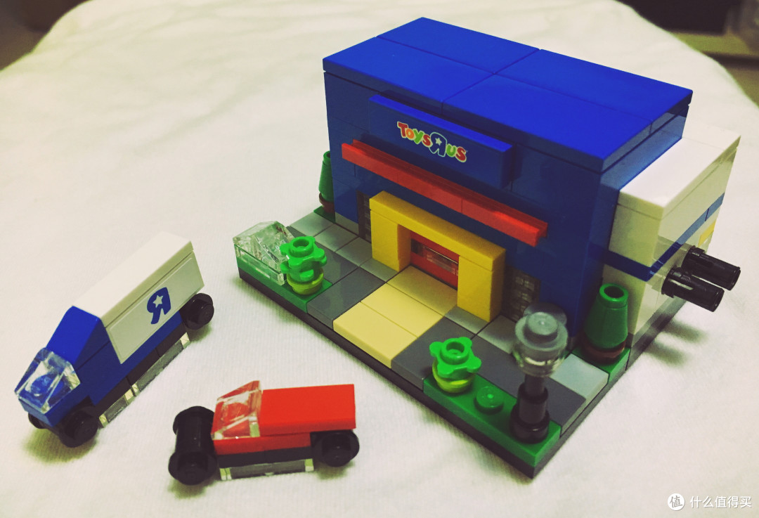 入坑晚,中毒深,乐高晒单 篇一:lego 乐高 40144 反斗城限定 迷你建筑