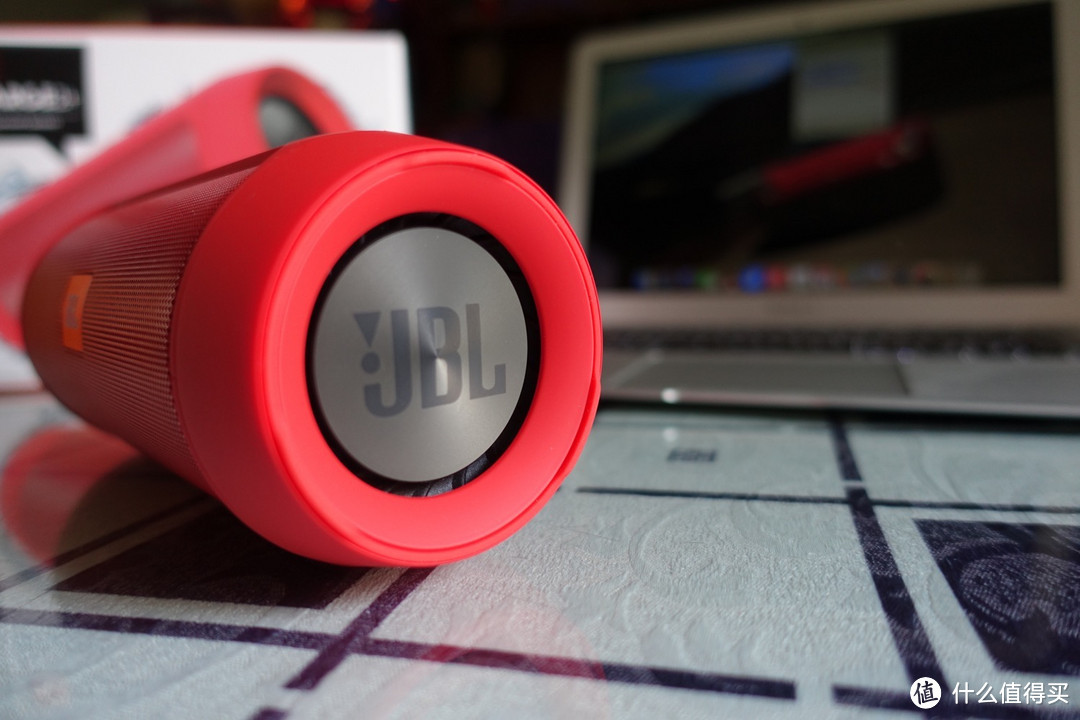 JBL Charge2+ 无线蓝牙小音箱开箱&试玩