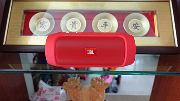 JBL Charge2+ 无线蓝牙小音箱开箱&试玩