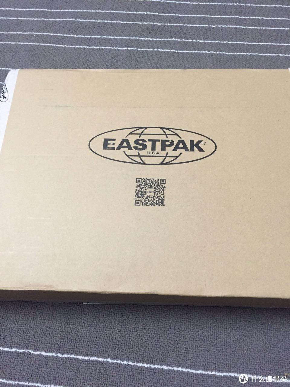 EASTPAK 防水电脑双肩包简单开箱