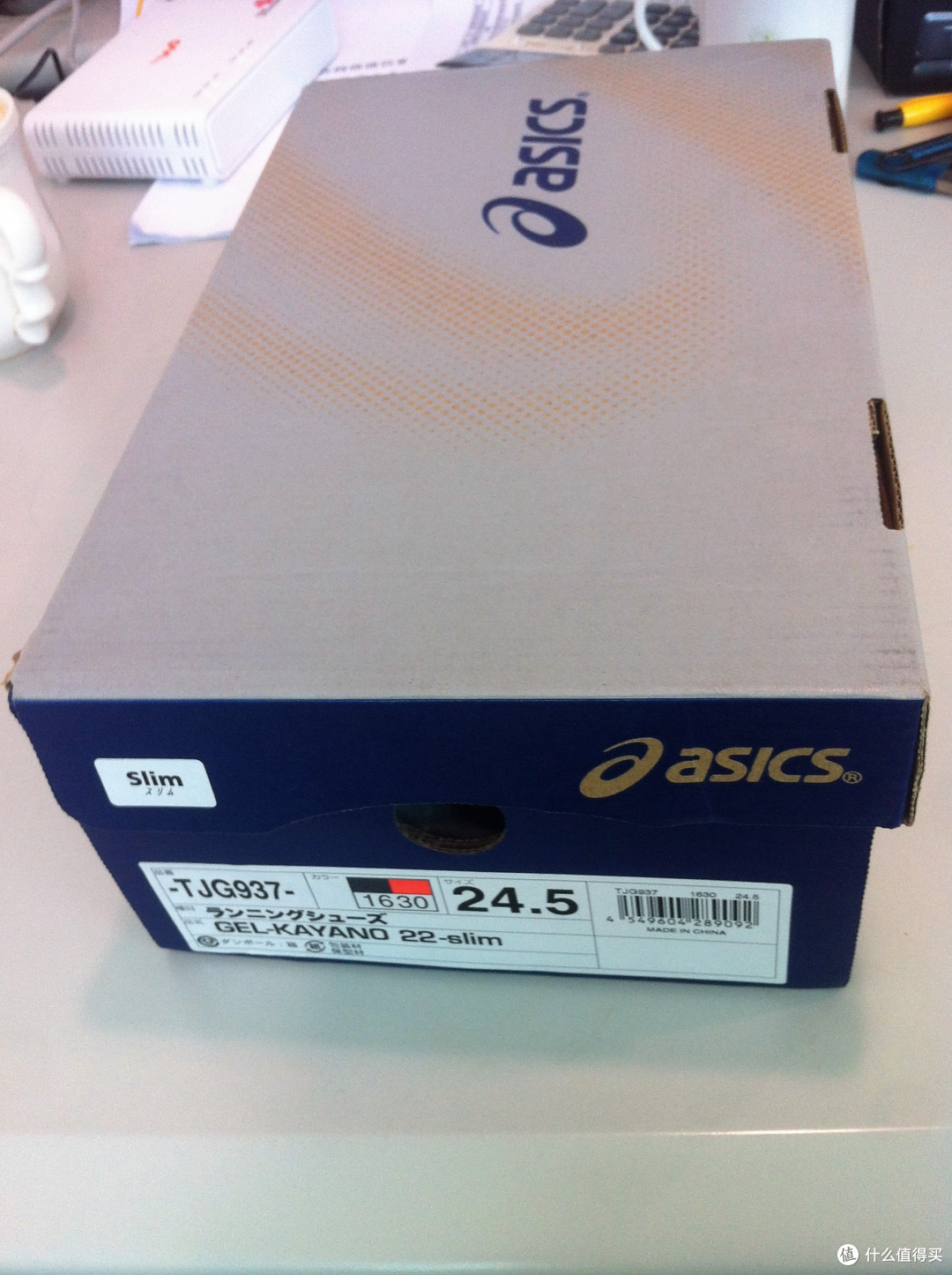 开春思跑闲值入Asics 亚瑟士 GEL-KAYANO 22 Slim男跑鞋乐与苦之路