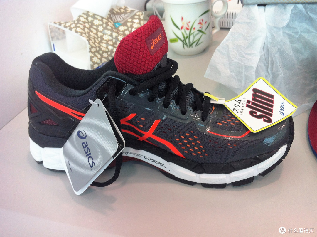 开春思跑闲值入Asics 亚瑟士 GEL-KAYANO 22 Slim男跑鞋乐与苦之路