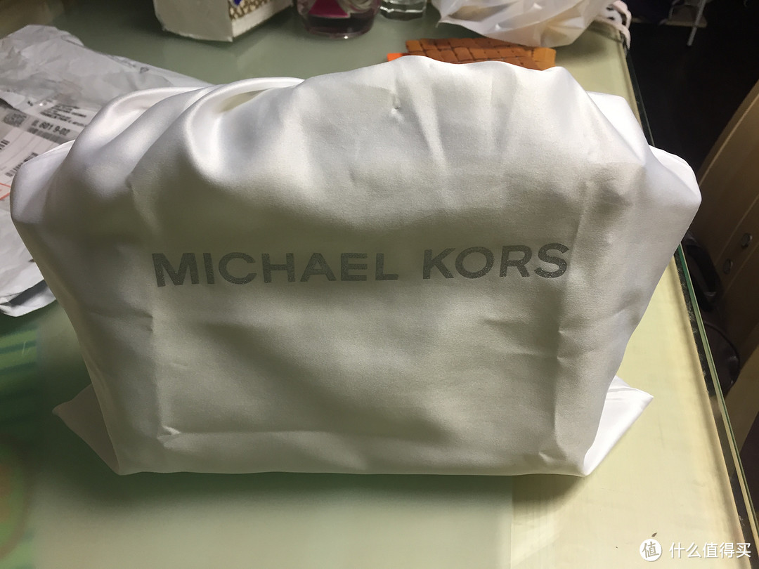 MICHAEL KORS Selma Medium Stud 铆钉款手提包小晒