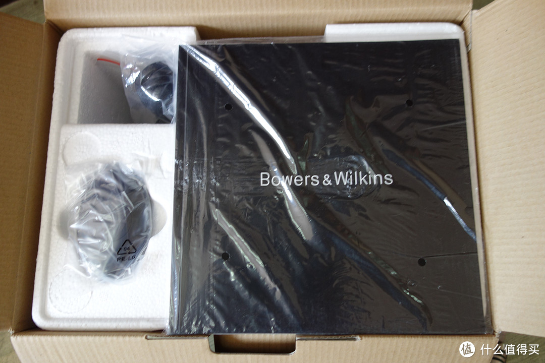 桌面2.0有源音箱 Bowers & Wilkins  MM-1 开箱