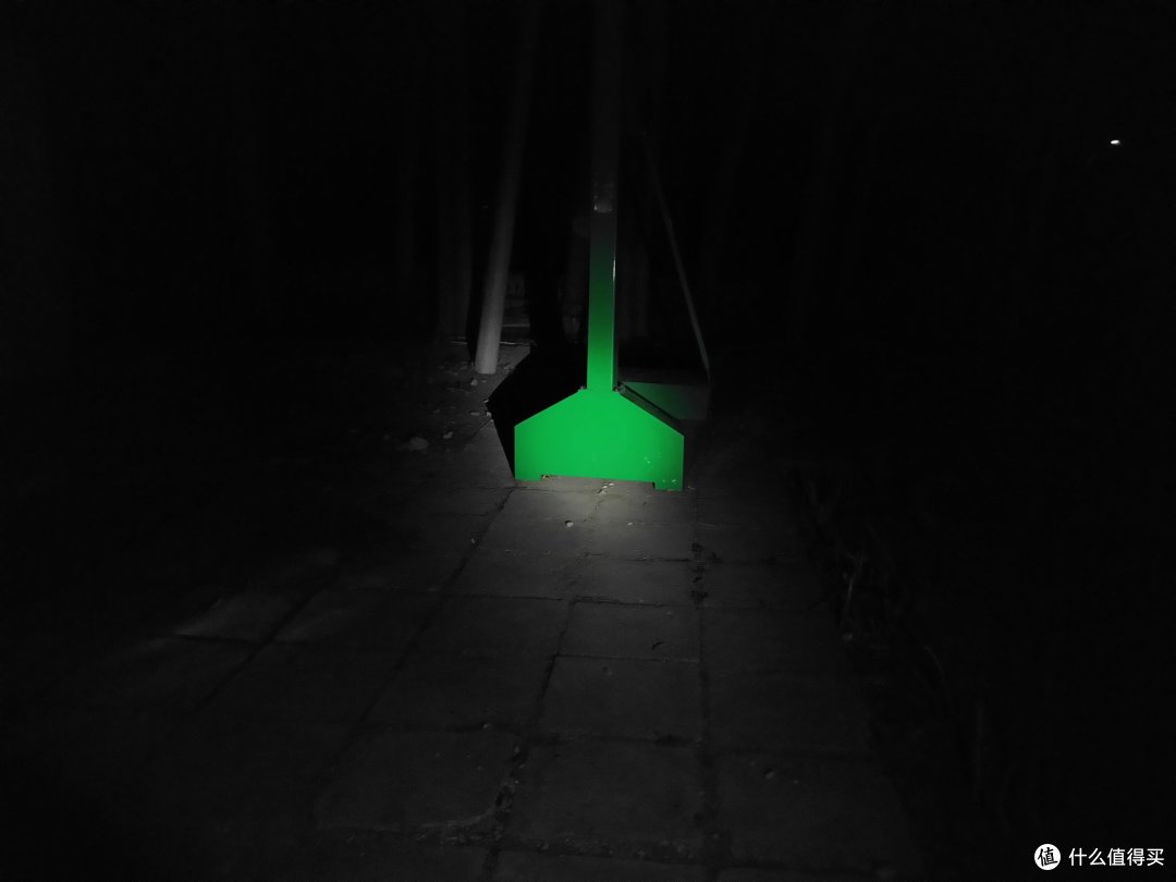 便携实用可人疼,Fenix LD09 手电开箱