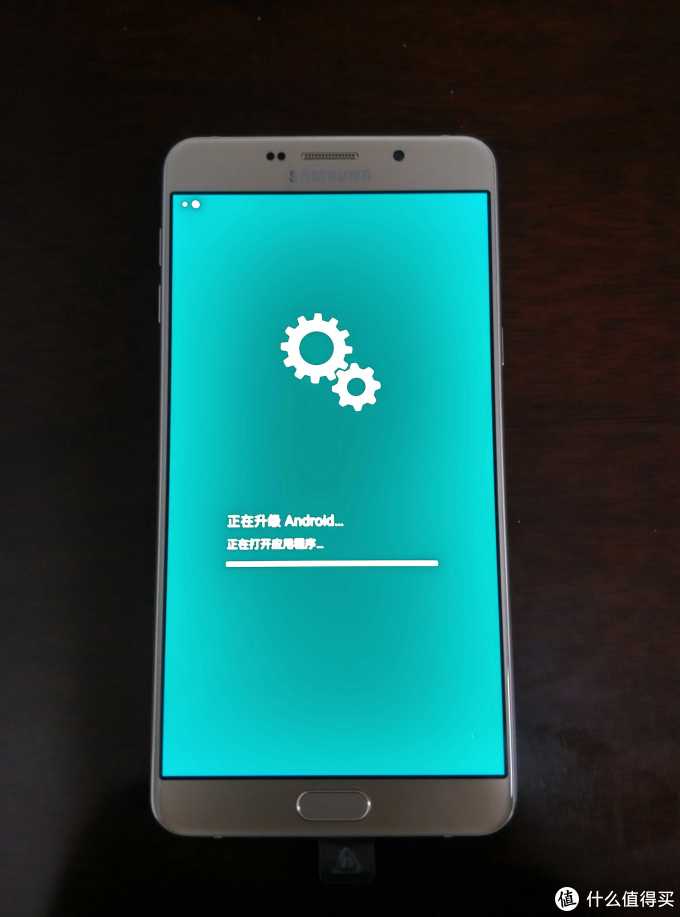 简单开箱:SAMSUNG 三星A9 SM-9100 智能手机 高配版