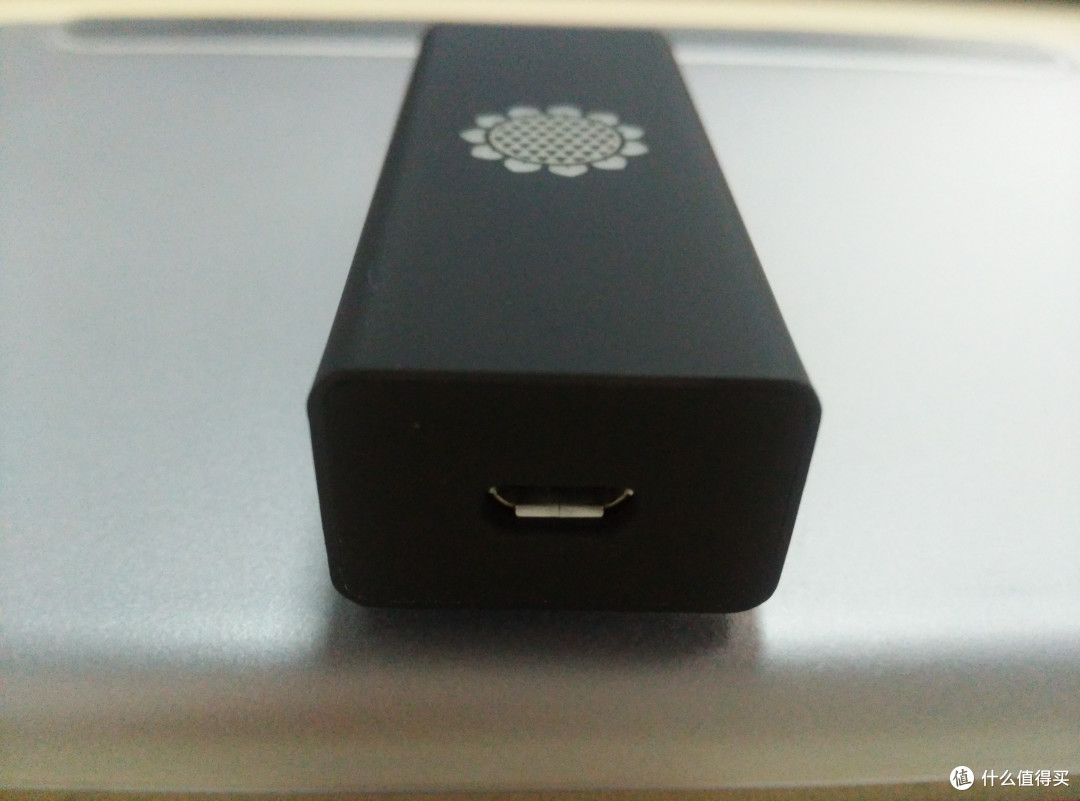 让菜鸟也懂在广域网远程开机的玩意儿：向日葵开机棒