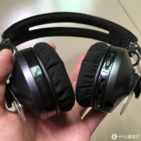 便于携带,主动降噪—森海塞尔 momentum on-ear wireless 小馒头