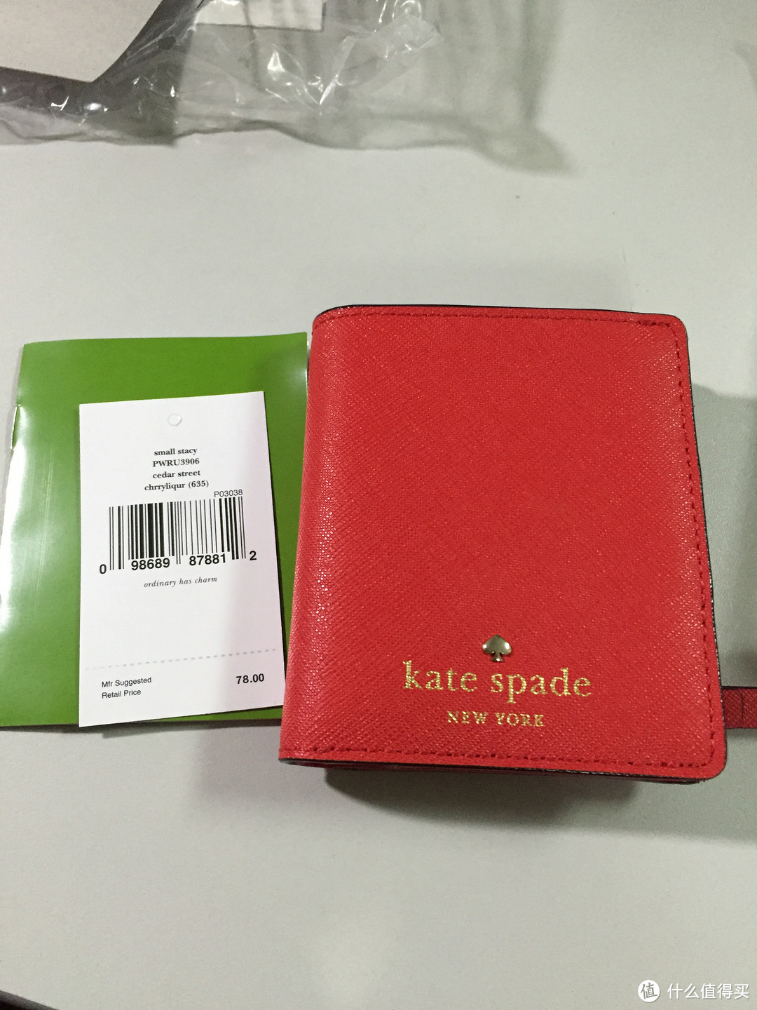 kate spade 美官网打折，真爱的正红色，一激动买了俩短钱包！！