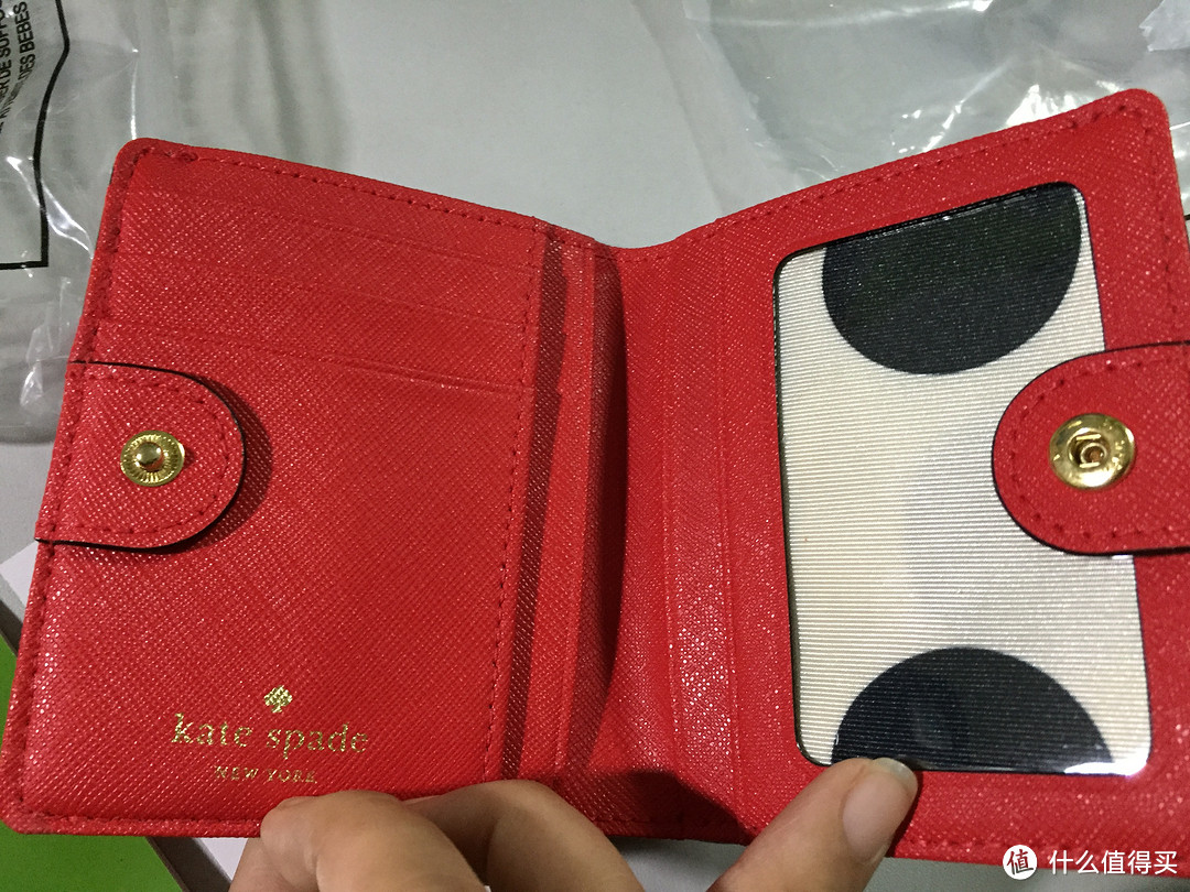 kate spade 美官网打折，真爱的正红色，一激动买了俩短钱包！！