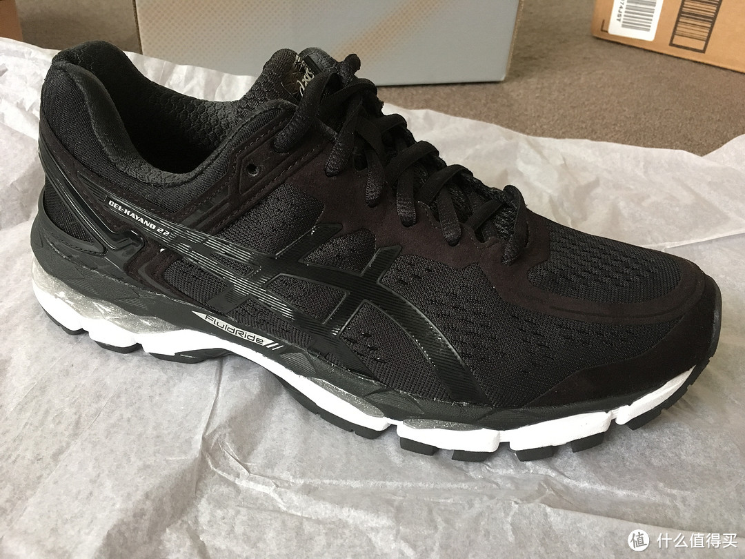 ASICS 亚瑟士  GEL-KAYANO 22 跑鞋 黑白配色 晒单