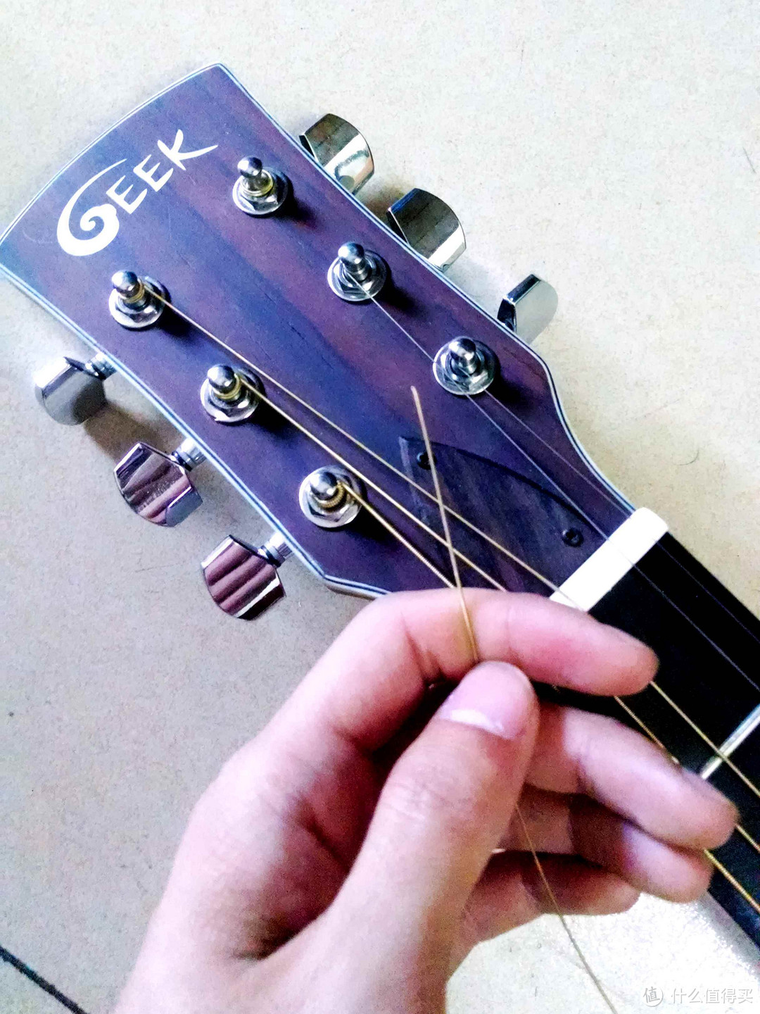 僵尸新娘般的荣耀——趣乐科技 P1简约版 GEEK智能吉他首发众测
