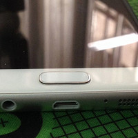 SAMSUNG 三星 Galaxy S7 edge G9350 白色版真的很好看