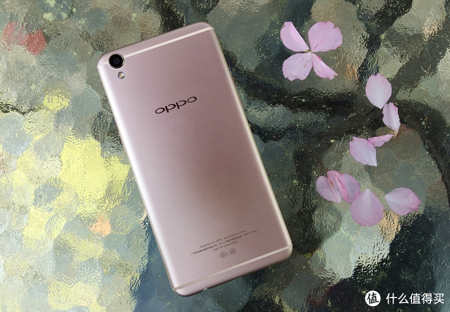 颜 / 值？——OPPO R9手机评测报告