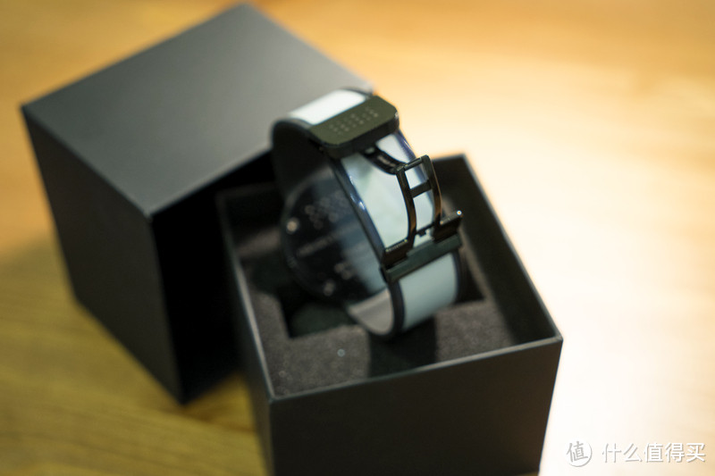 #首晒# 设计终成实物：SONY 索尼 FES WATCH 电子墨水智能手表