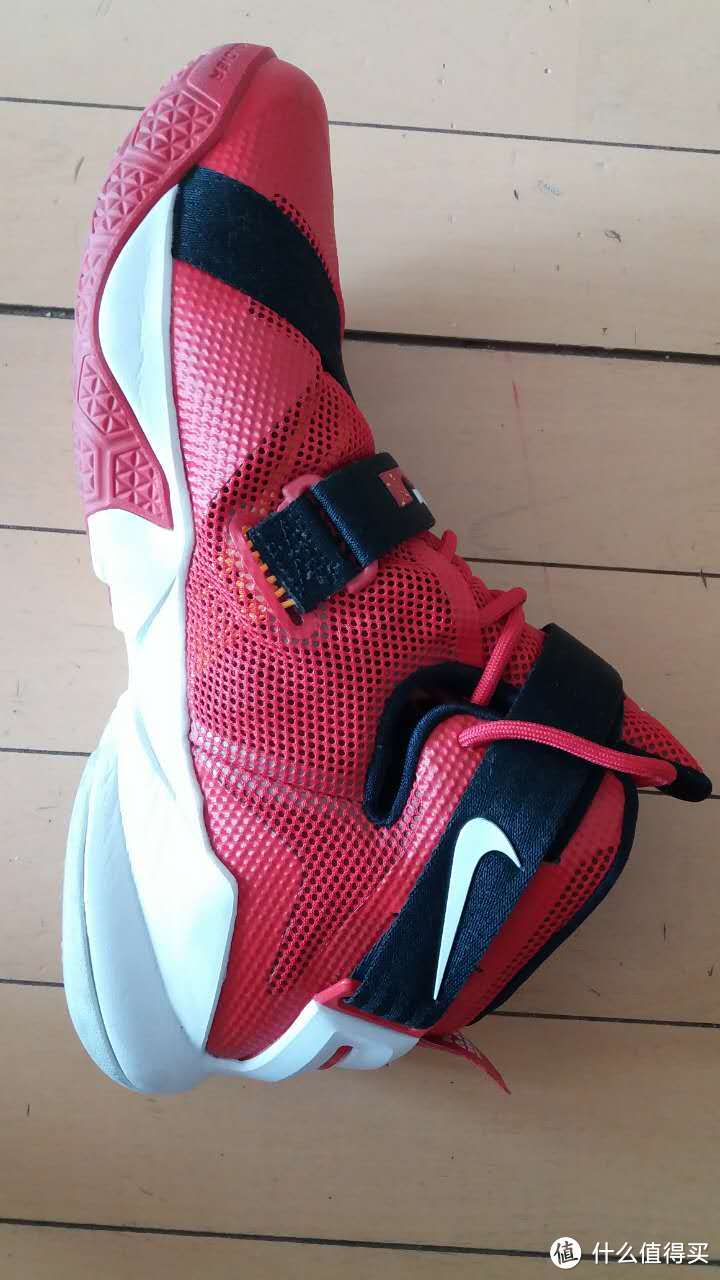 NIKE 耐克 LEBRON SOLDIER IX 篮球鞋