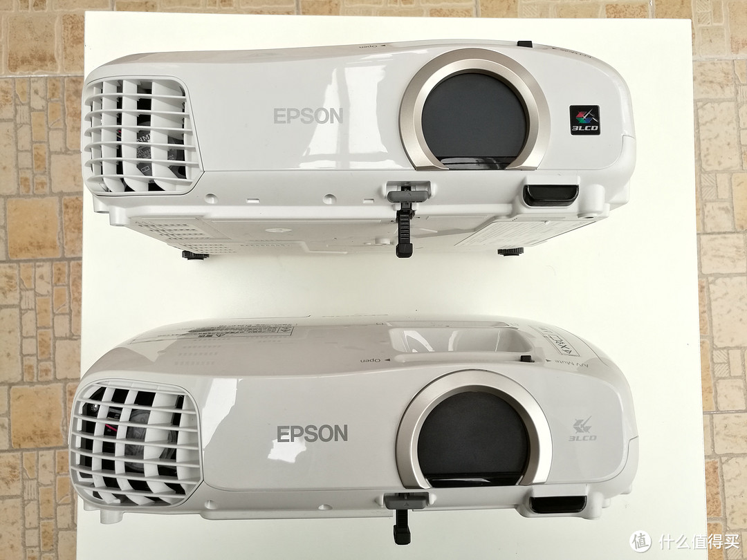 EPSON 爱普生 tw5200 的升级款 tw5300 投影仪 体验，内有福利！