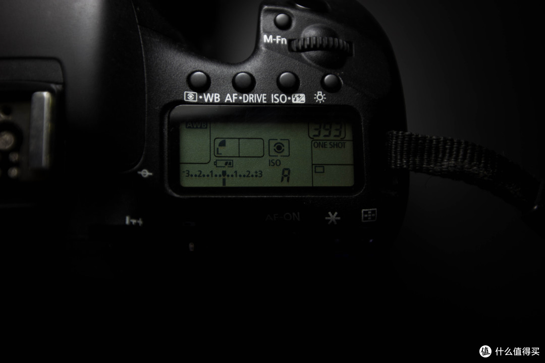 是否值得升——Canon 佳能 550D对比佳能7D