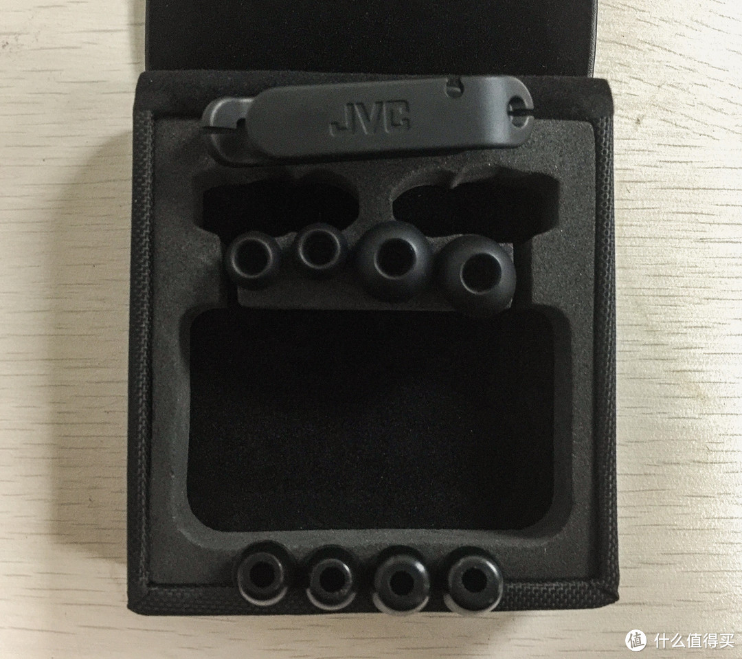 长草的一块木头，JVC 杰伟世 HA-FX750木振膜耳塞日亚入手